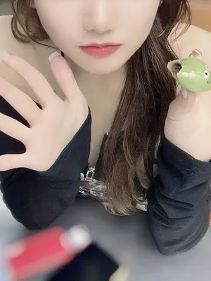 Hirahata Tsubomi