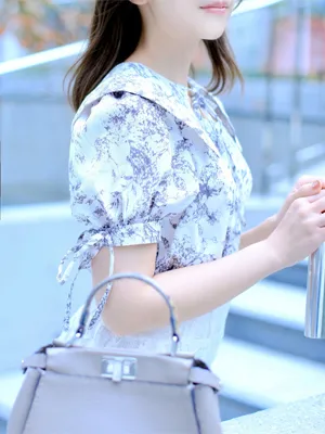 芽衣(めい)
