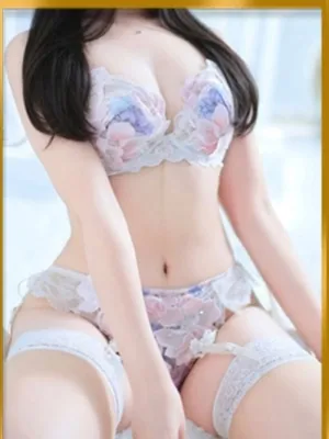 深沢 詩織