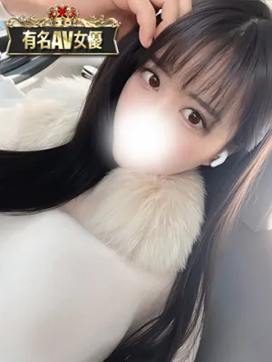 夢子G乳セクシー女優