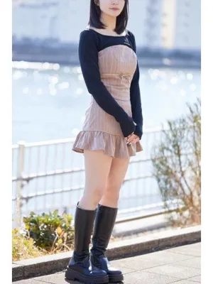 鷺ノ宮佳子