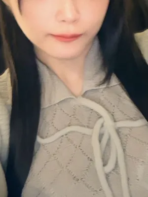 有明 ひろの