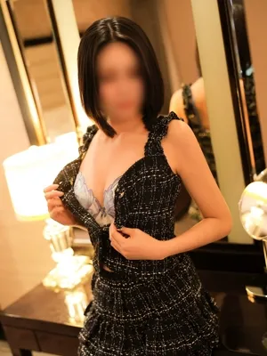 小此木 優香