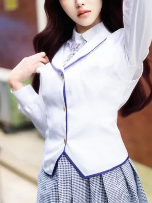 三上奈央