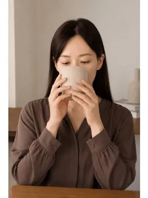橘まなほ