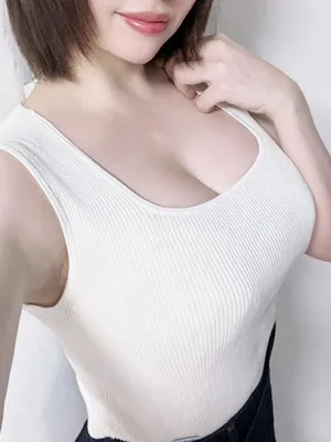 朝日奈みな