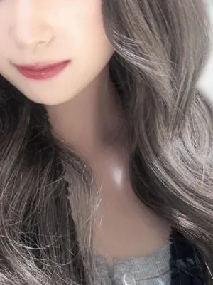 杉坂 なるみ