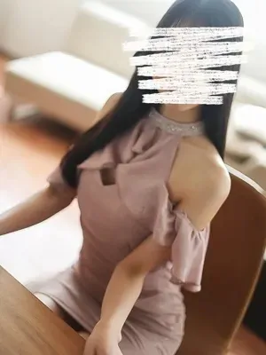 白鳥伶香