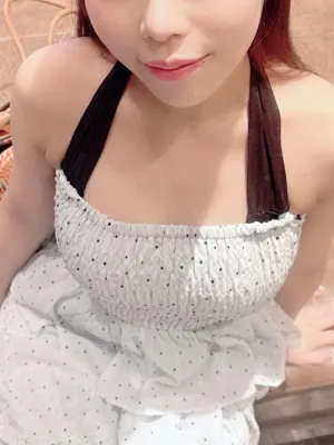池岡 星香