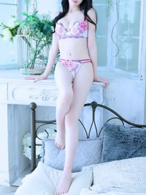 紗優香(サヤカ)