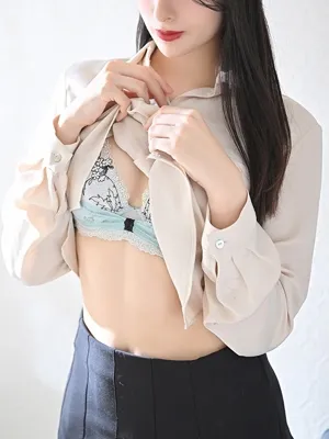 大崎 メイ