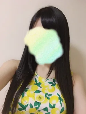 愛沢こころ