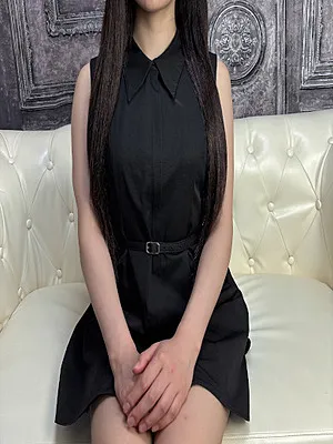 安川 奈々