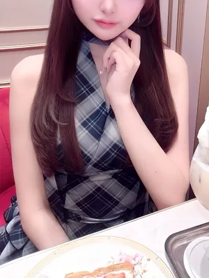 加地 美音