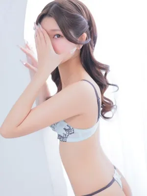 舞花まいか
