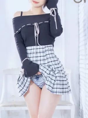 成瀬 みぃな