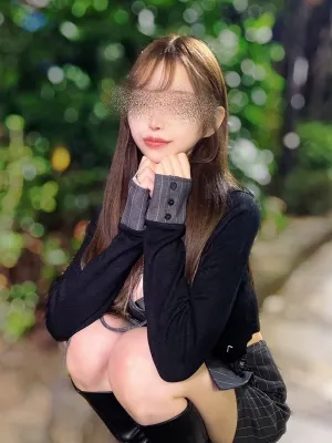 源田 友美