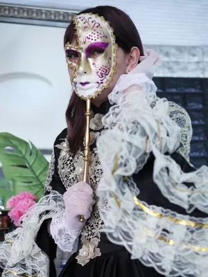 倉持 芹香