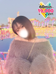大人気の予感天然F乳