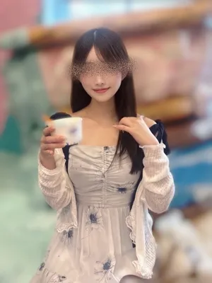 上條れな