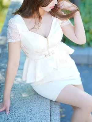 宇佐美 杏南
