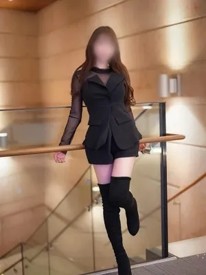Hiromi okada