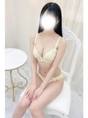 姫咲あやめ