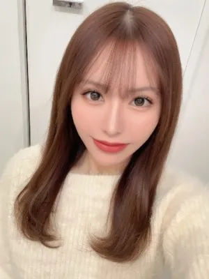 みい