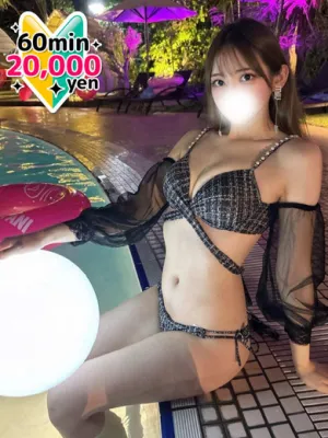 理想の美貌圧巻スタイ