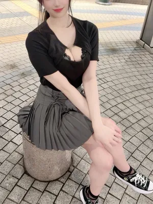岩倉 はづき