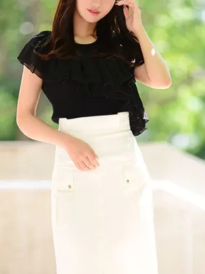 綺乃 芙美香