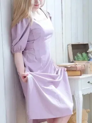 小松 シャルロット