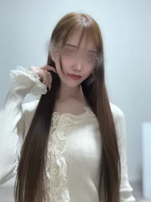 月坂 奈美恵