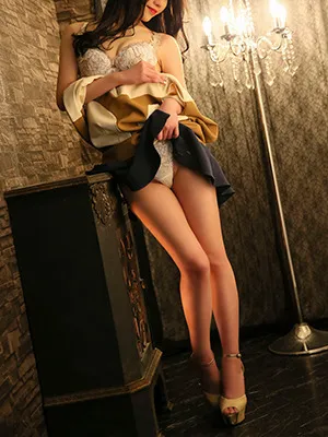 山辺 里佳