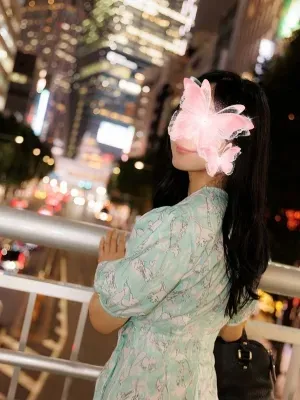富田真礼