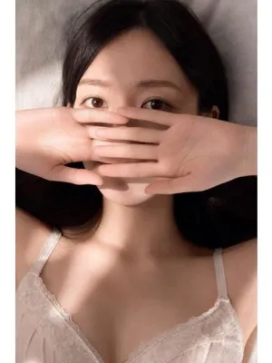 橘まなほ