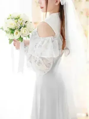 白藤 まひろ
