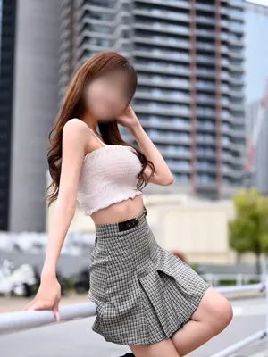 七瀬 めい
