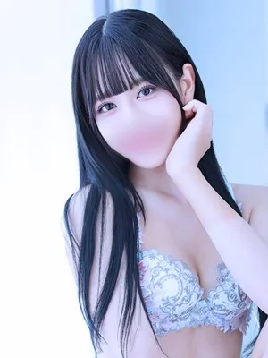 玲於奈(レオナ)
