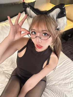 なちか抱ける被写体屋