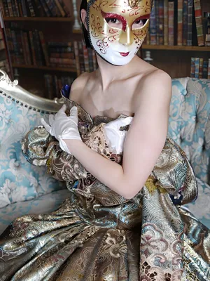 松田 彩華