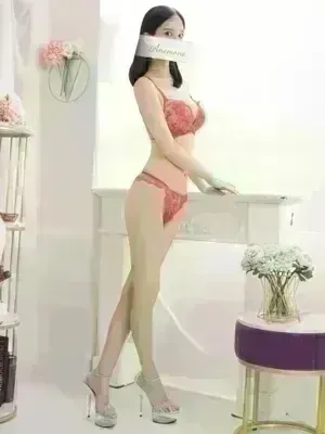 さゆみ
