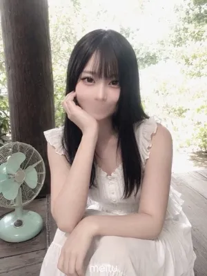 花坂もえ