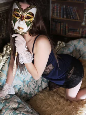 涼風 亜由美