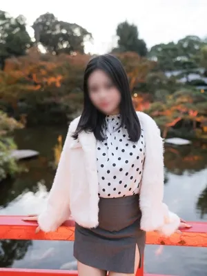 芦川 玲音