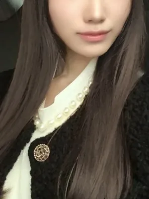 朝嶋 みなこ