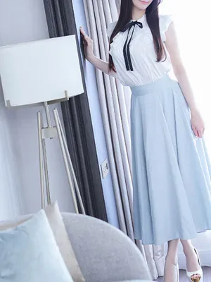 灯茉里(ひまり)